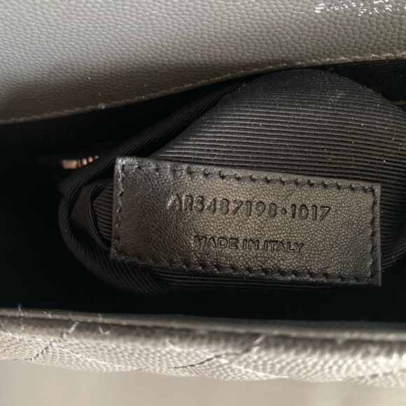 ❌SOLD❌YSL Large Envelope Bag - Picture 7 of 13